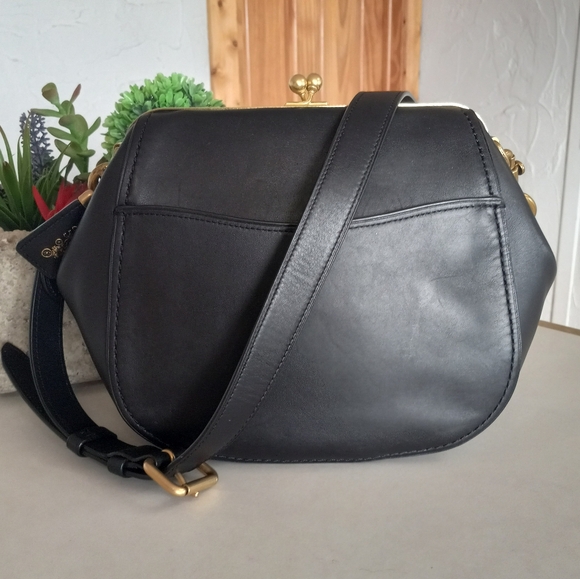 COACH 1941 BLACK LEATHER FRAME SHOULDER BAG CROSSBODY - Picture 1 of 16